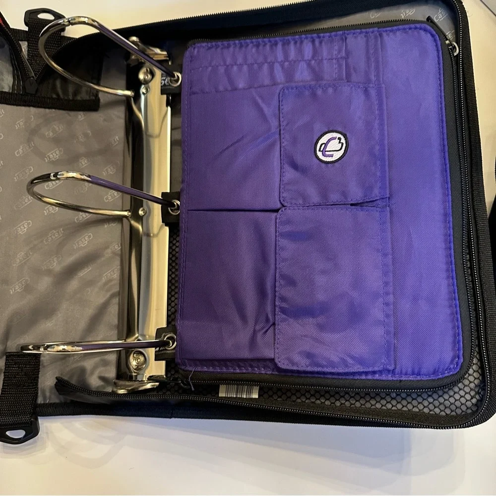 NWOT Case it King Size Mighty Zip Tab Black Binder w/ Purple Accessories Insert